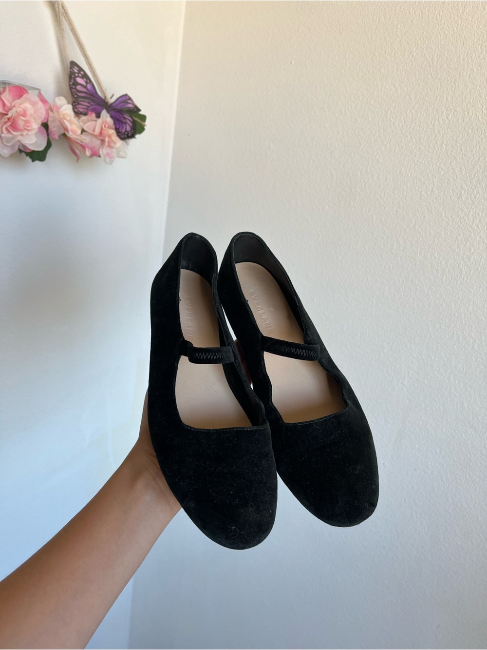 Everlane Black Velvet Mary Jane Flats size 5